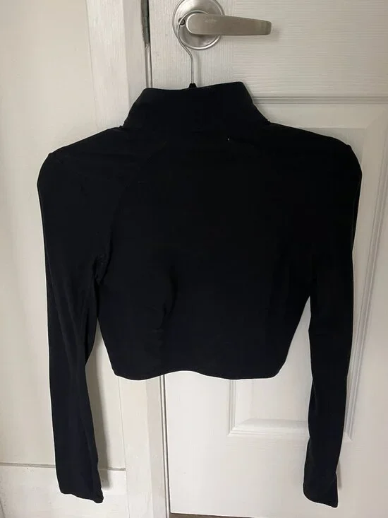 KITH Women's Longsleeve Workout Top - Size Small - Picture 2 of 4